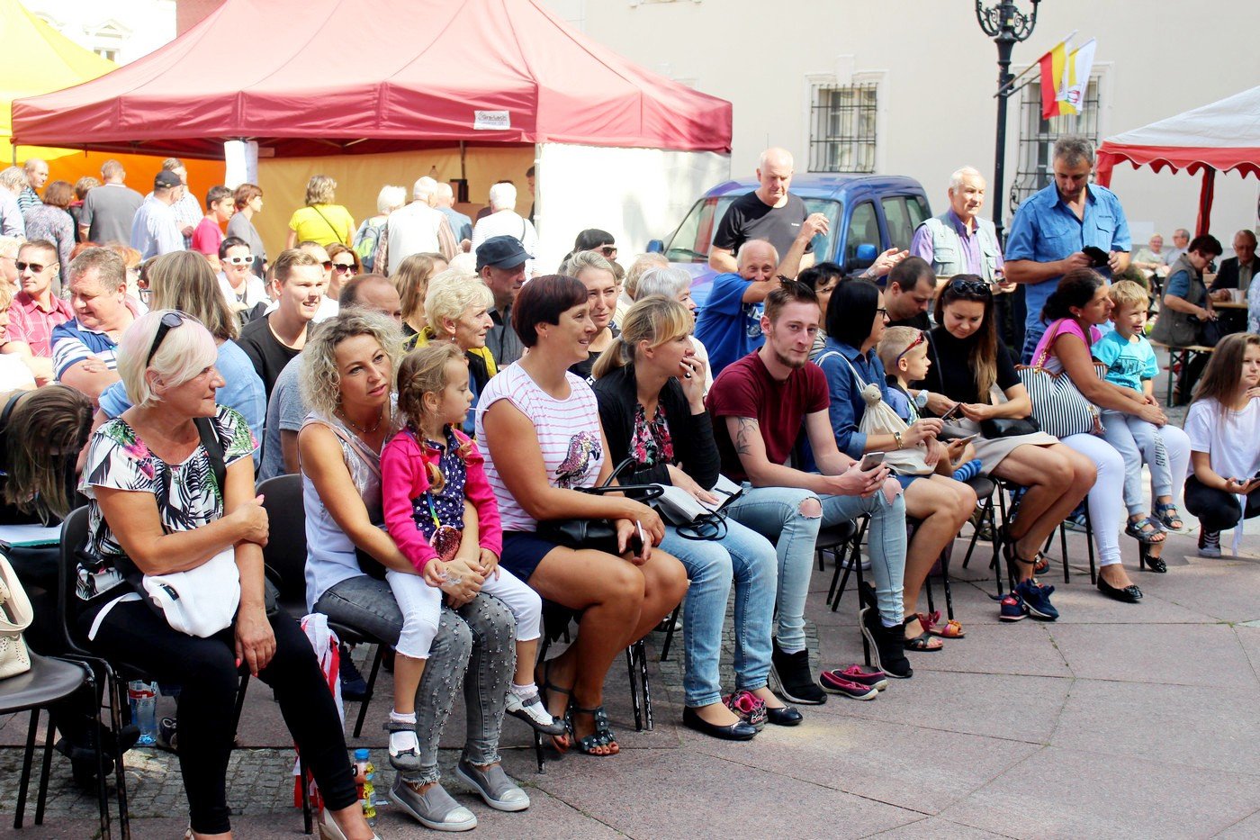cieplice-miodem-pynace-77010