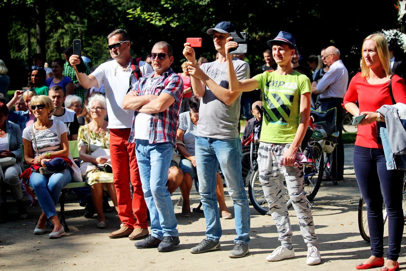 narodowe-spiewanie-dla-niepodlegej-77016