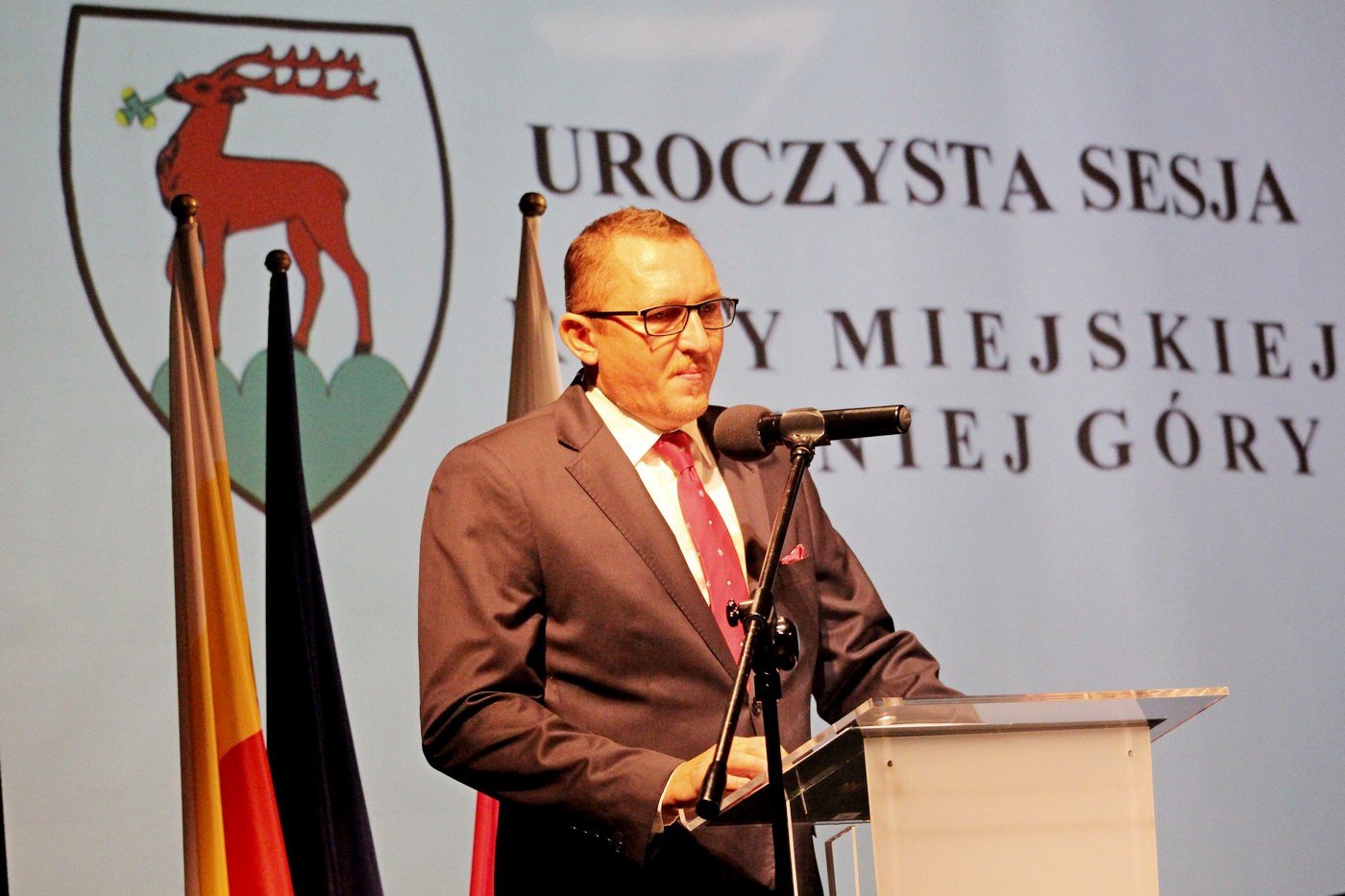 zasuzeni-i-nagrodzony-77036