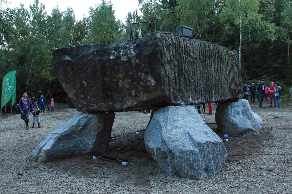monument-juz-gotowy-77078