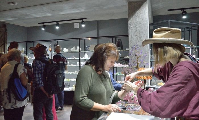 muzeum-ziemi-powstao-z-popioow-77240