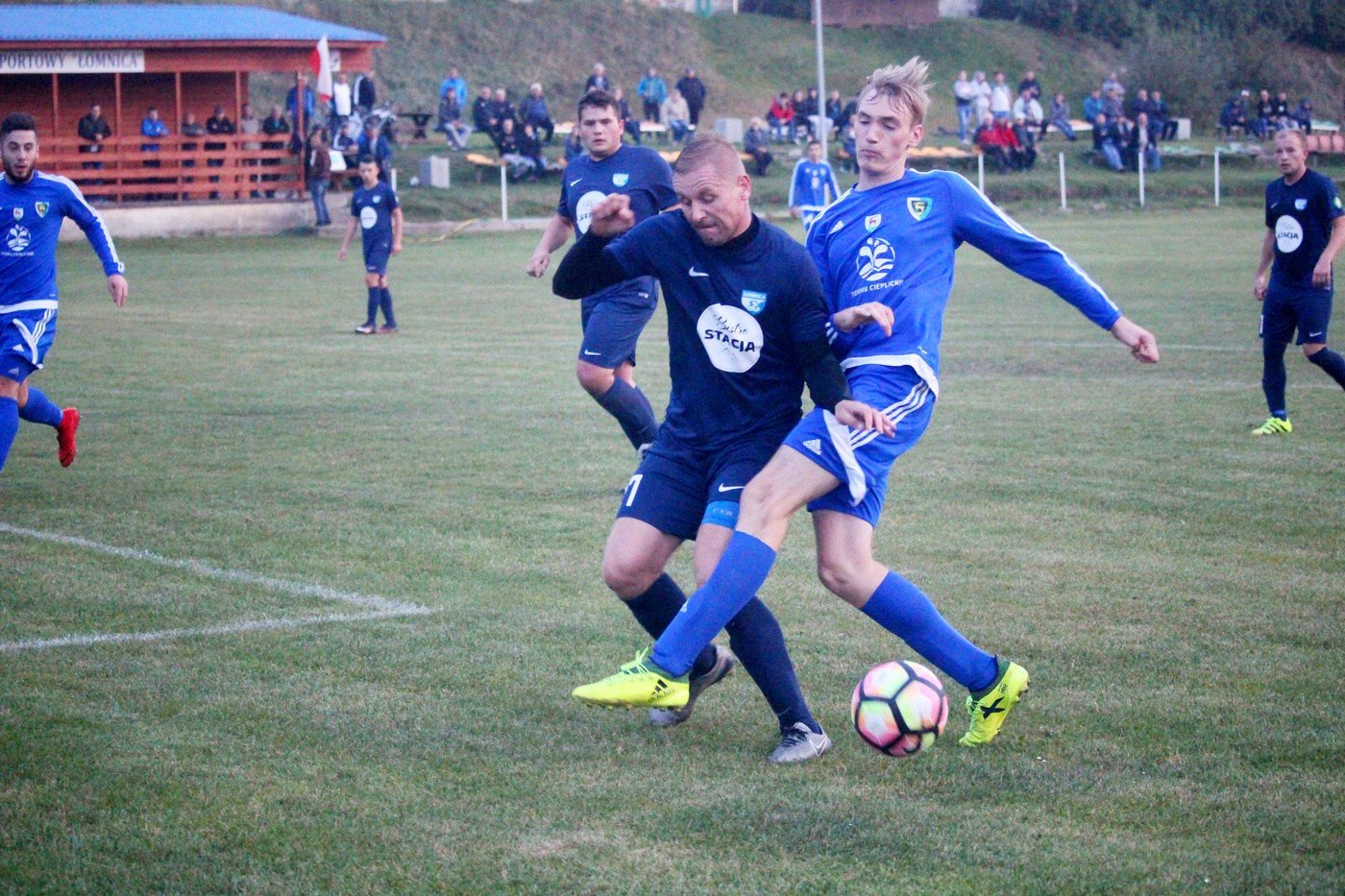 gowa-przebili-omnicki-mur-77312