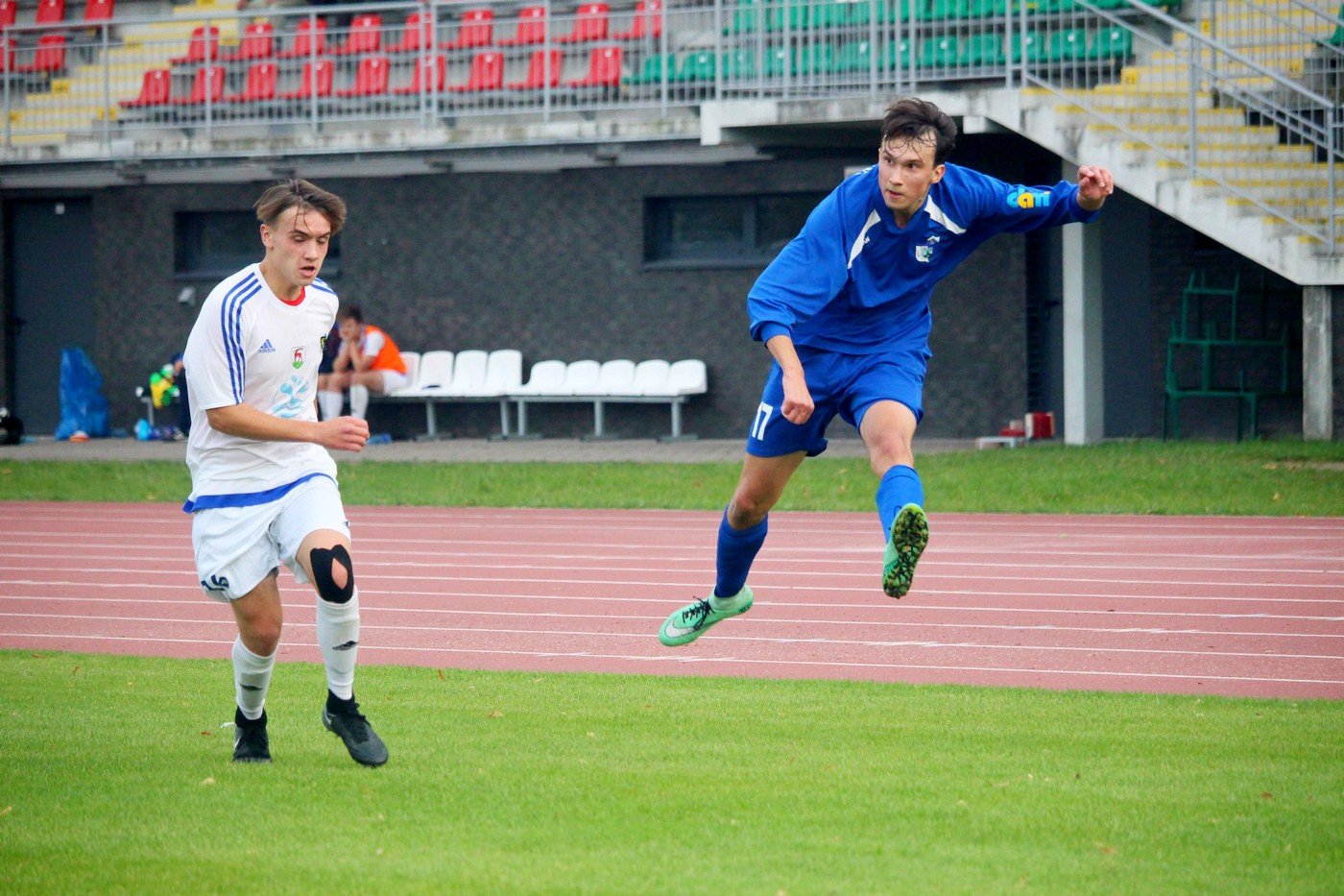 lotnik-zwyciezy-przy-zotniczej-77315
