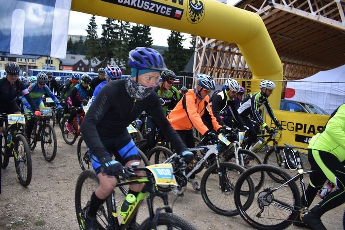 rowerowy-bieg-piastow-77360