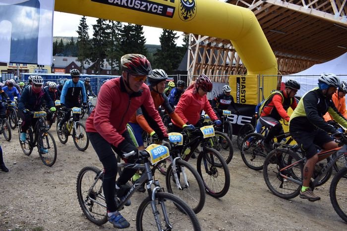 rowerowy-bieg-piastow-77360