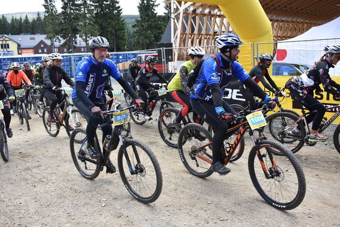 rowerowy-bieg-piastow-77360