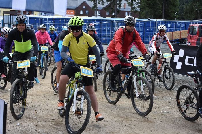 rowerowy-bieg-piastow-77360