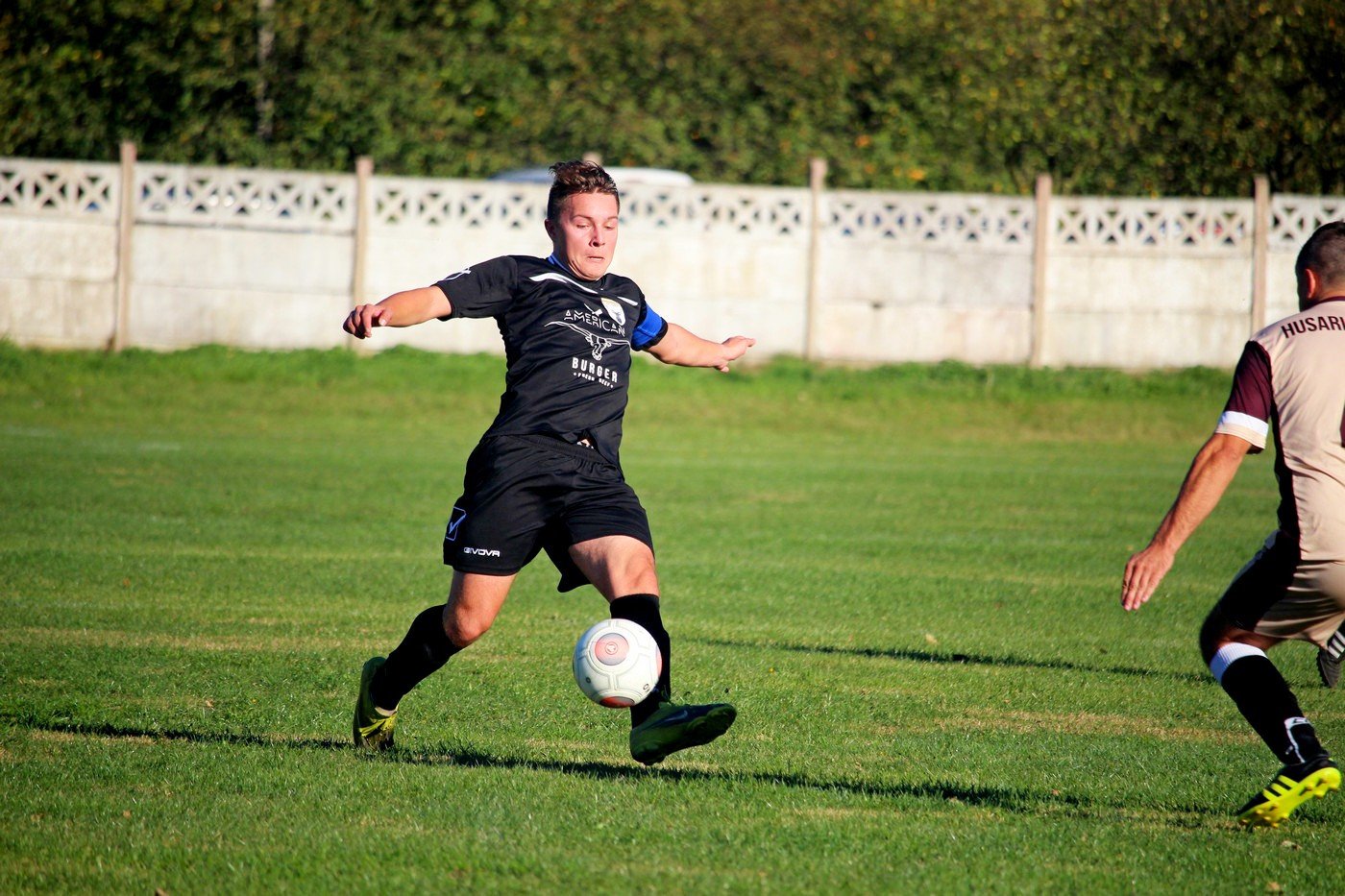 lider-zbyt-mocny-77380