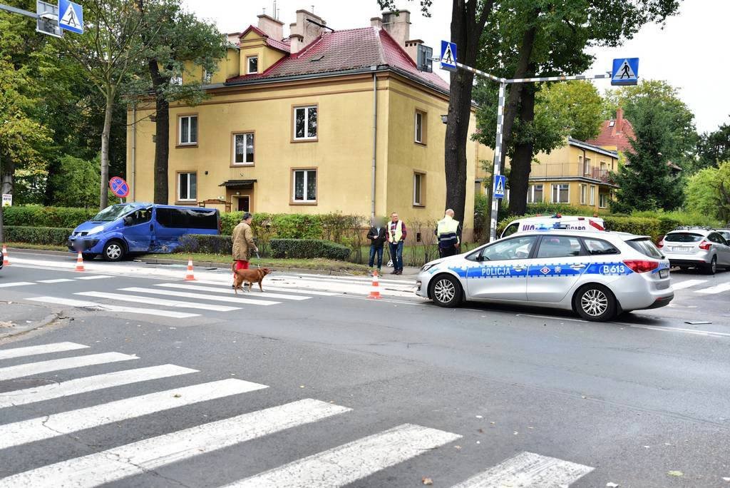 kolizja-na-krzyzowce-77397