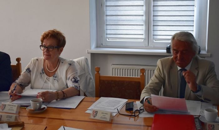 w-radzie-powiatu-przedwyborcze-ostatki-77401