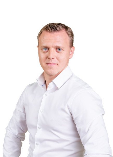 MIEDZIŃSKI PIOTR