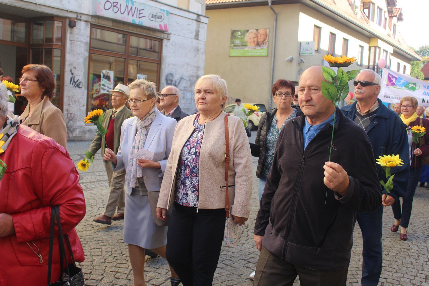 miasto-w-rekach-seniorow-77517