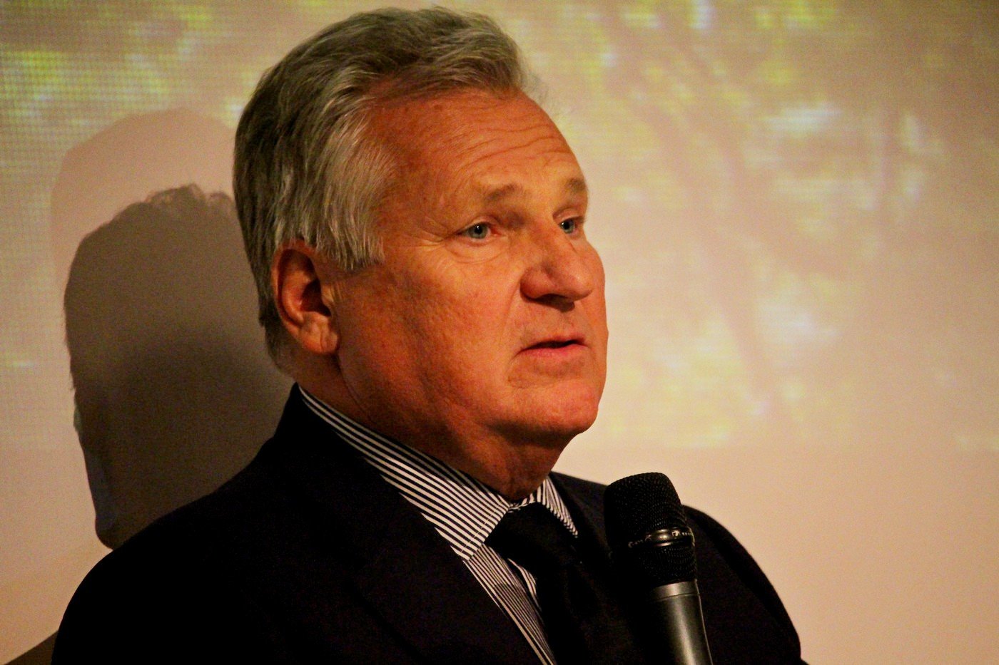 aleksander-kwasniewski-odwiedzi-jelenia-gore-77569