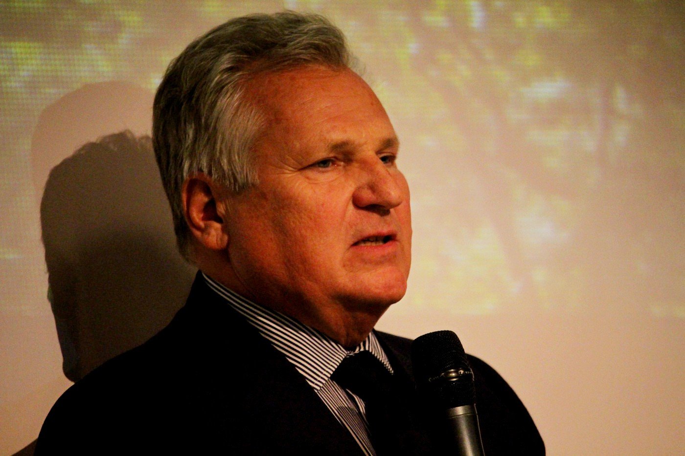 aleksander-kwasniewski-odwiedzi-jelenia-gore-77569