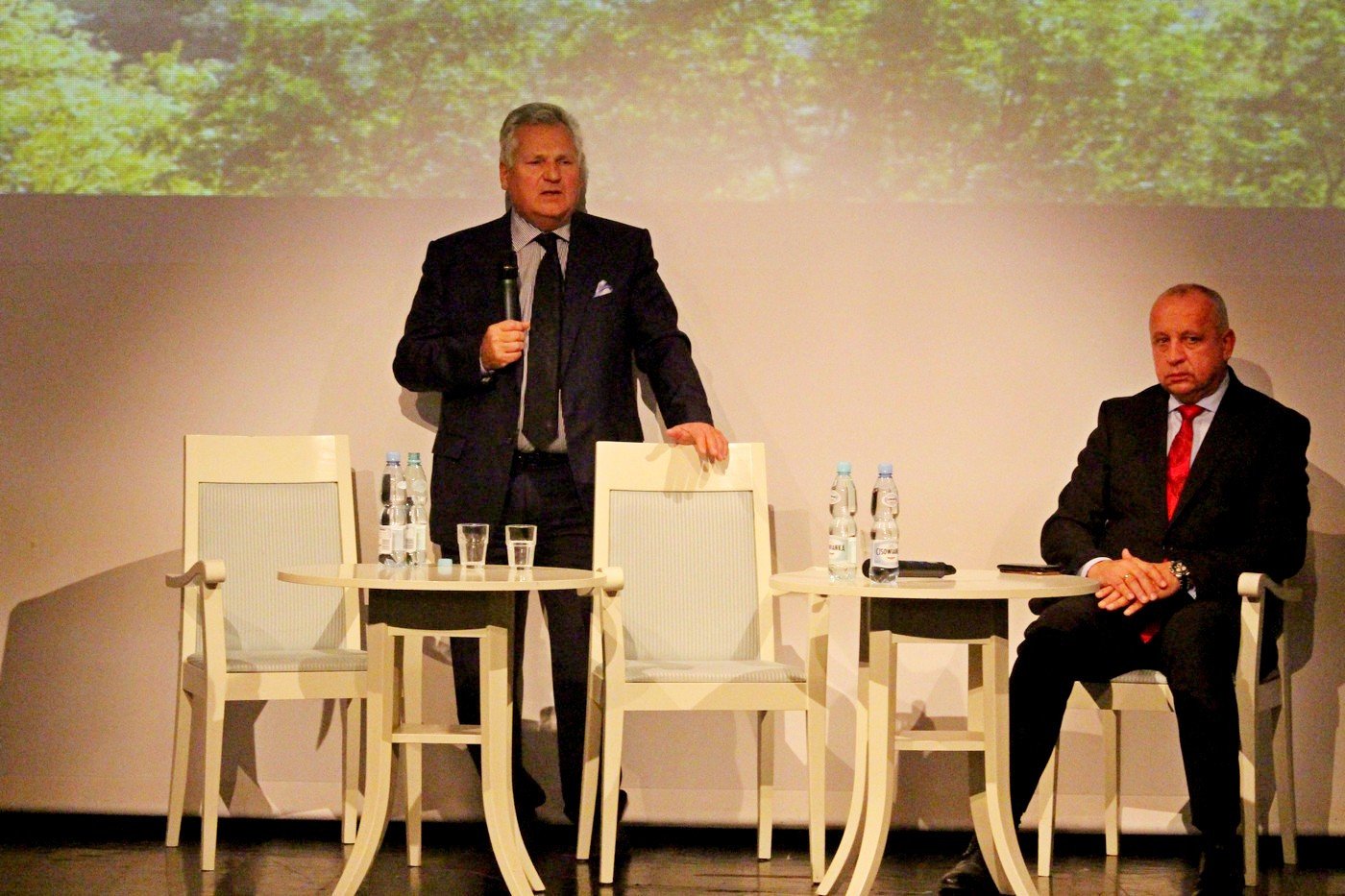 aleksander-kwasniewski-odwiedzi-jelenia-gore-77569