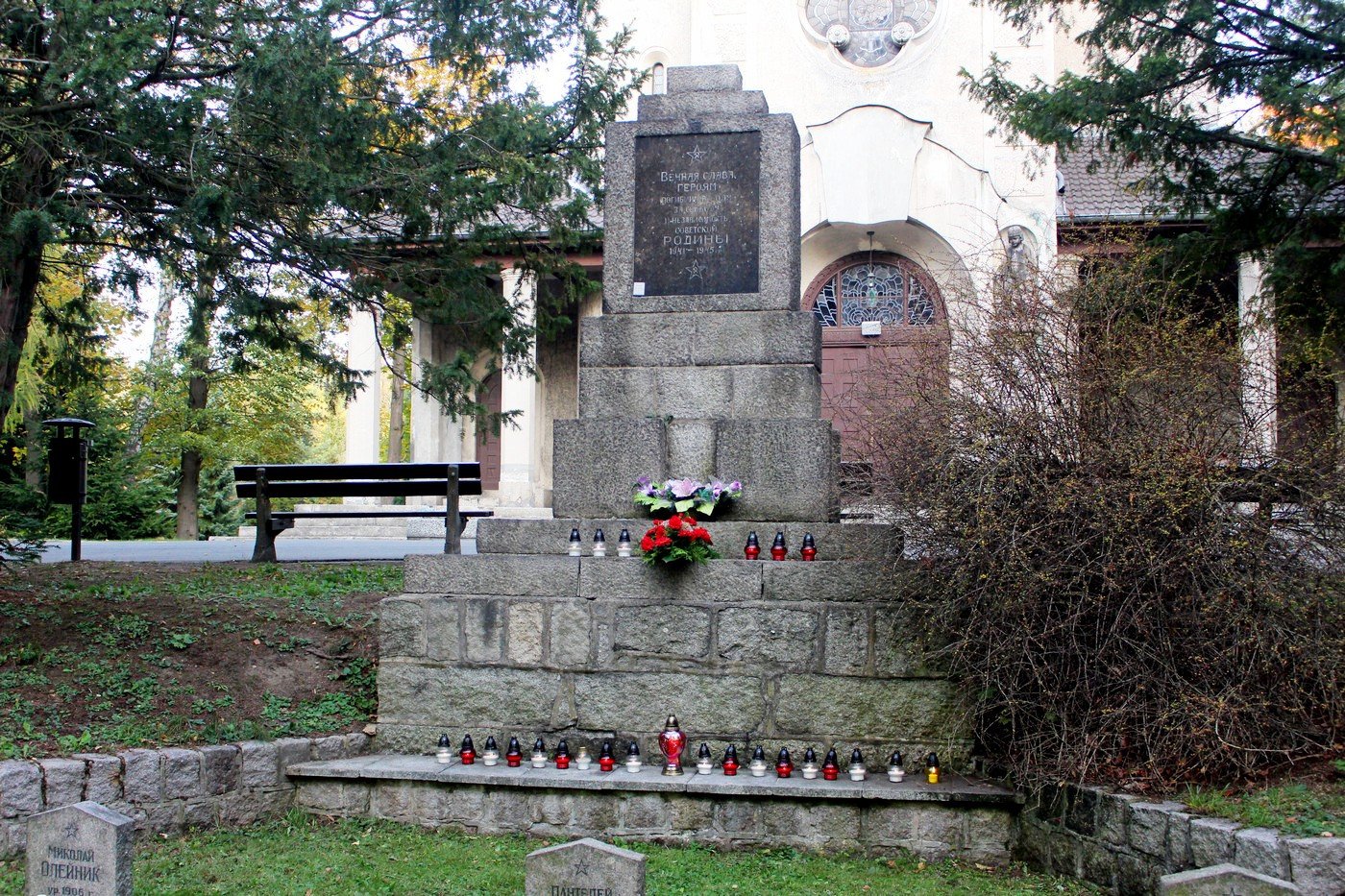 sprzeciwiaja-sie-aktom-wandalizmu-77571