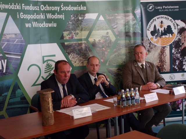 3-miliony-zotych-na-ratowanie-pszczo-77621