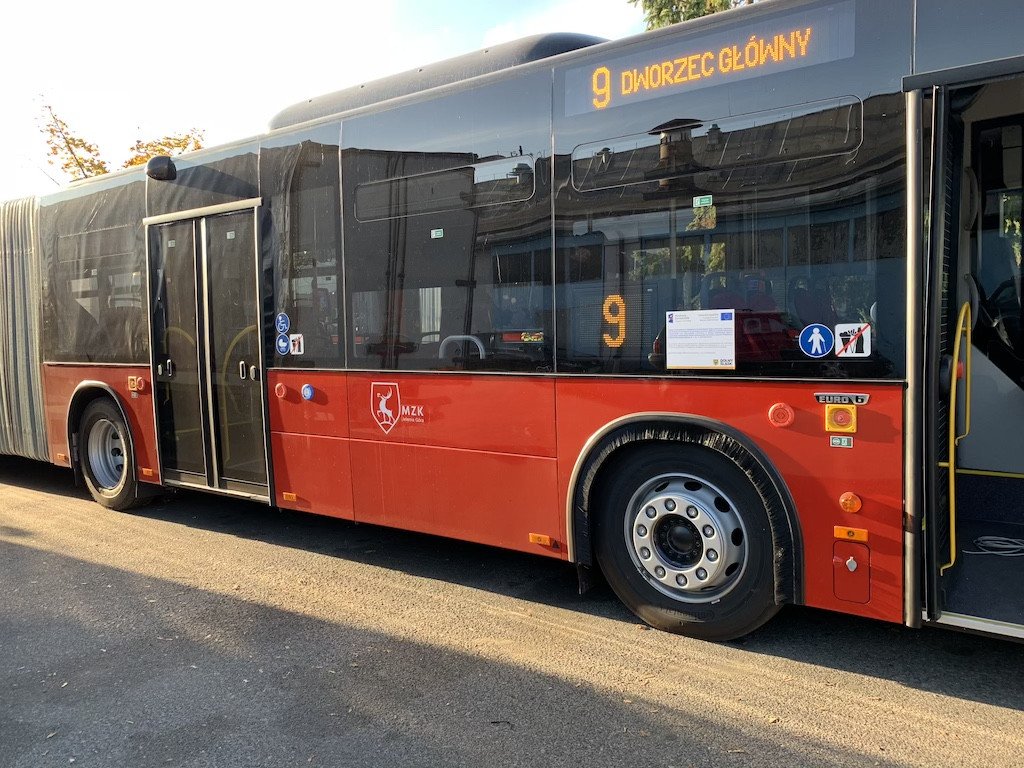 sa-dwa-przegubowce-77702