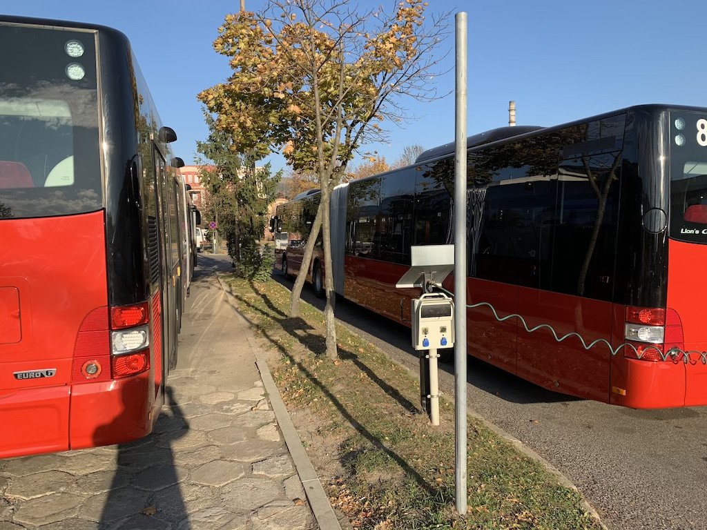 sa-dwa-przegubowce-77702