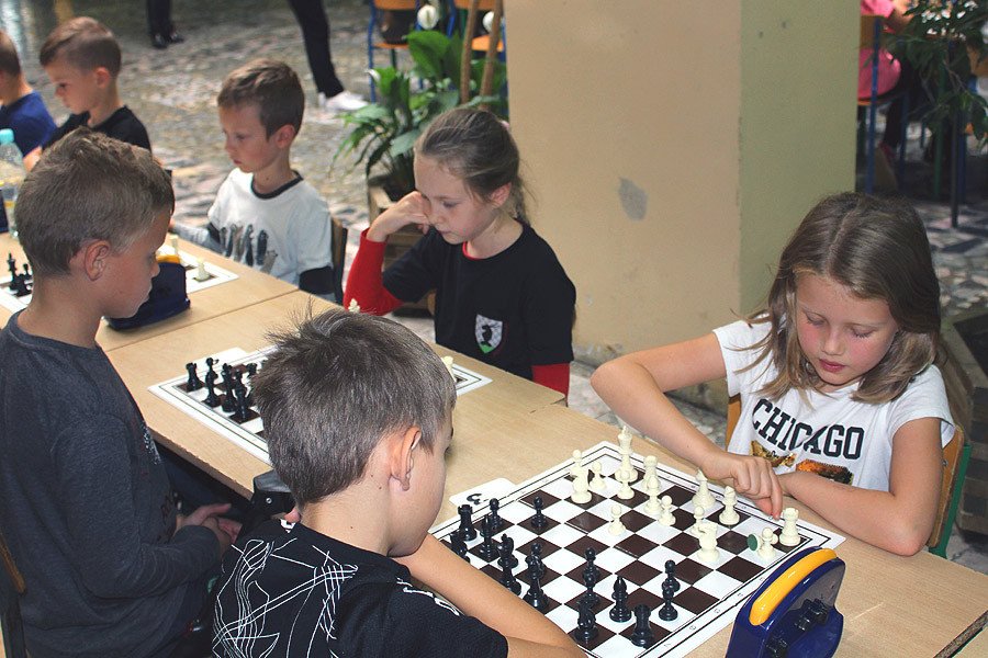 szachowe-swieto-jelonki-77773