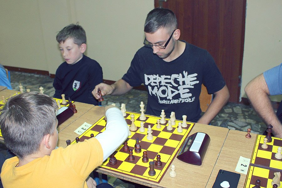 szachowe-swieto-jelonki-77773