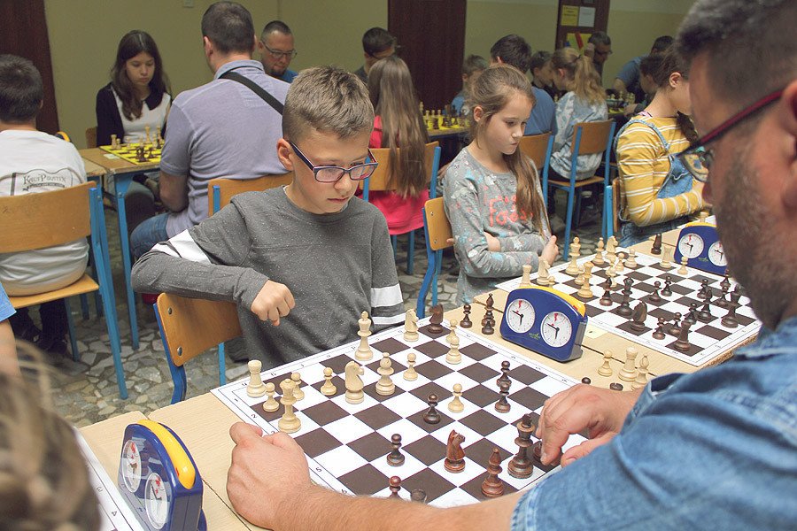 szachowe-swieto-jelonki-77773