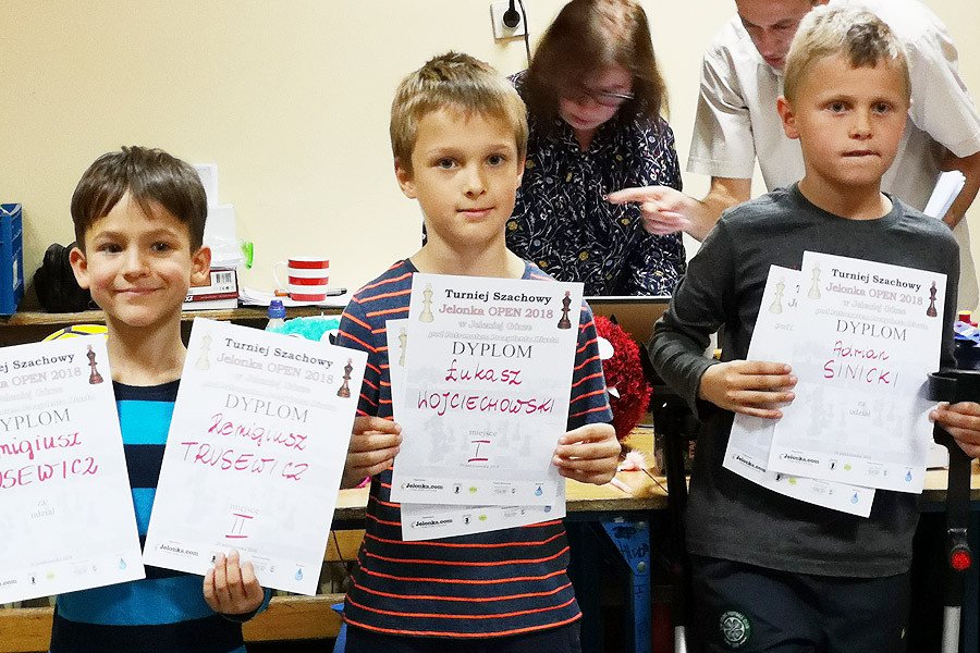 szachowe-swieto-jelonki-77773