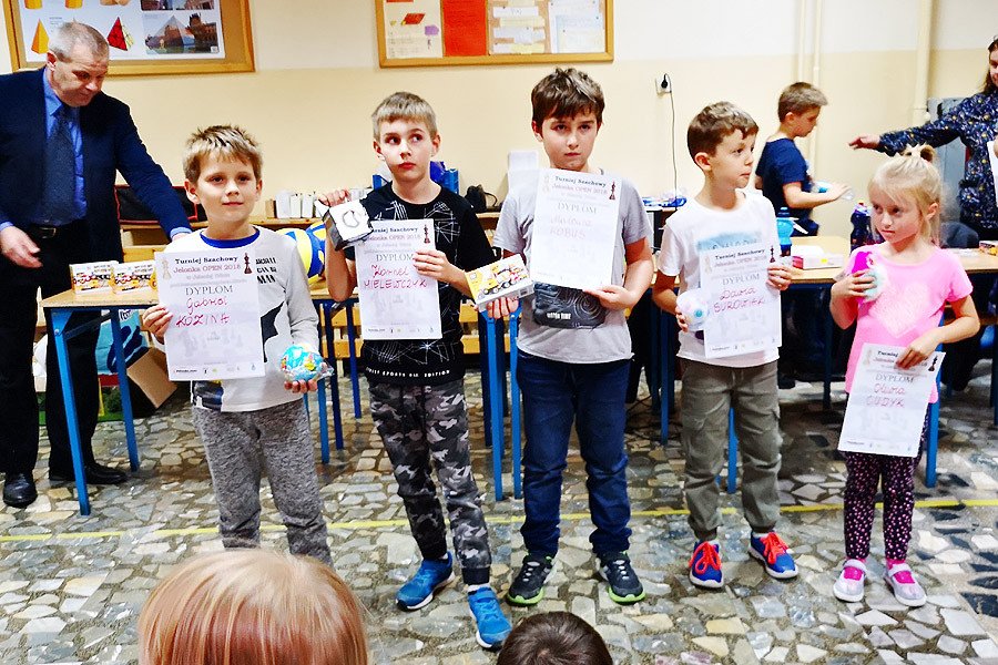 szachowe-swieto-jelonki-77773