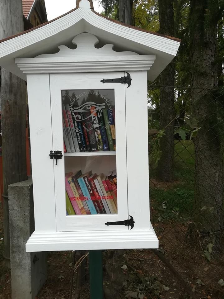 minibiblioteczki-przyjey-sie-w-gminie-77779