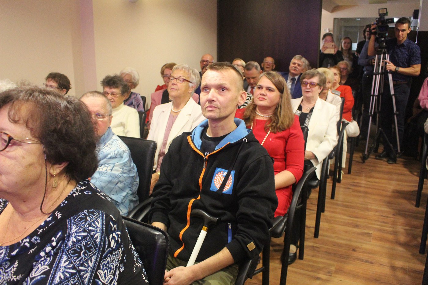 swieto-biaej-laski-z-przyjaciomi-77829