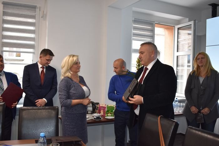 rada-powiatu-na-ostatniej-prostej-77877