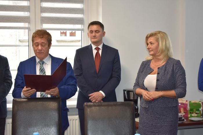 rada-powiatu-na-ostatniej-prostej-77877