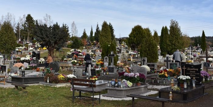 wszystkich-swietych-na-janowickich-cmentarzach-77976