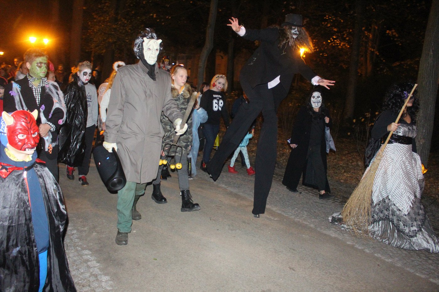 halloweenowa-zabawa-z-termami-cieplickimi-77987