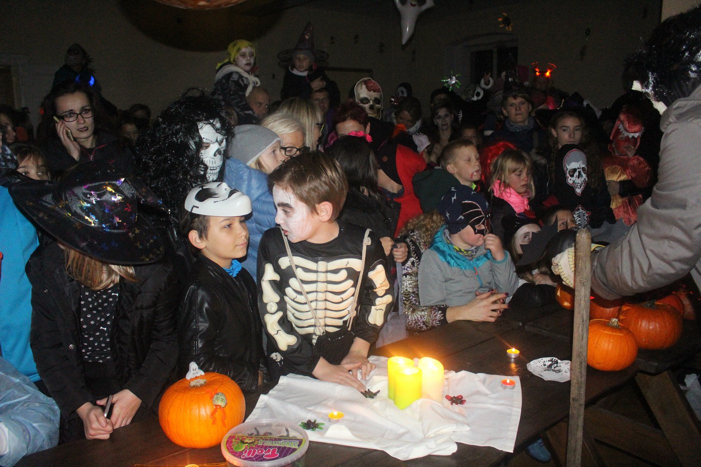 halloweenowa-zabawa-z-termami-cieplickimi-77987