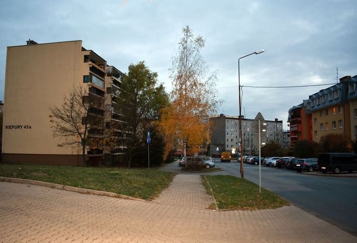 ciemna-droga-do-jezowa-77988