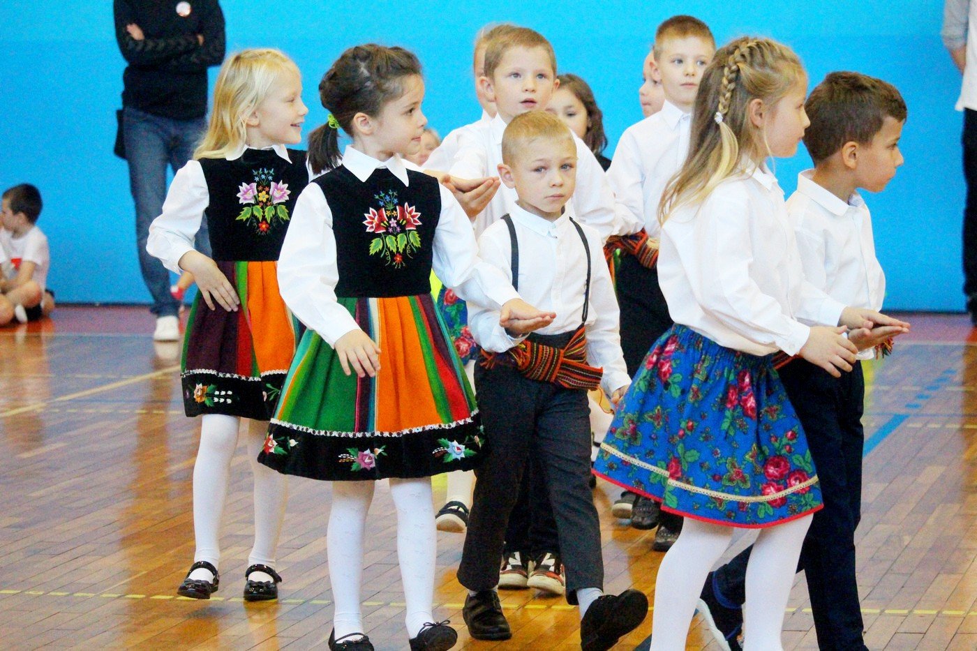 turniej-gier-i-zabaw-klasy-pierwsze-78046
