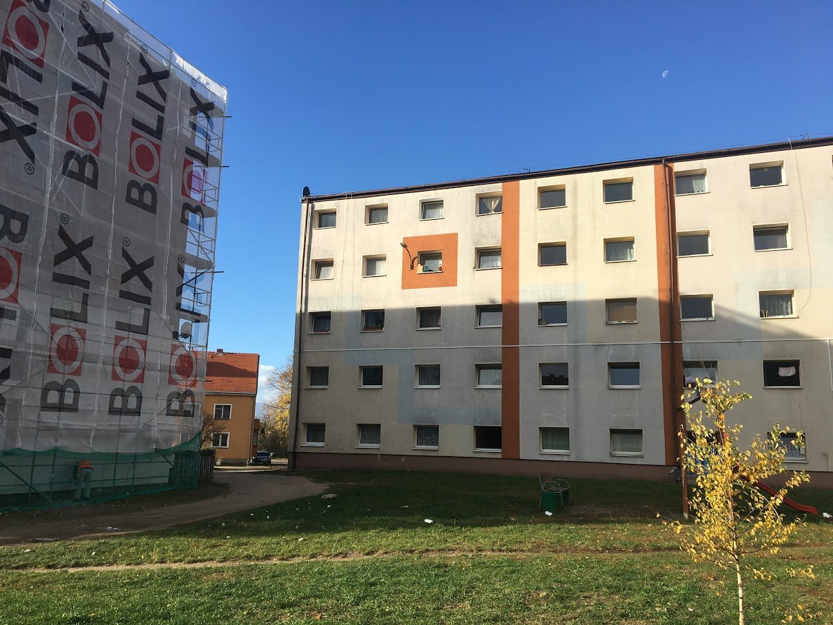 kolejny-budynek-socjalny-w-remoncie-78053