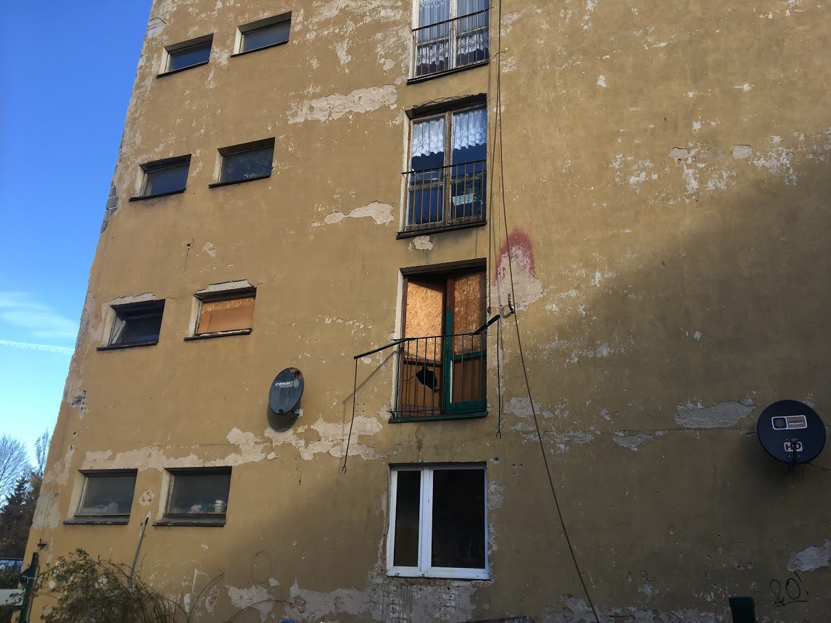 kolejny-budynek-socjalny-w-remoncie-78053