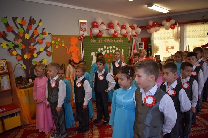 przedszkolaki-swietoway-z-pukownikiem-78100