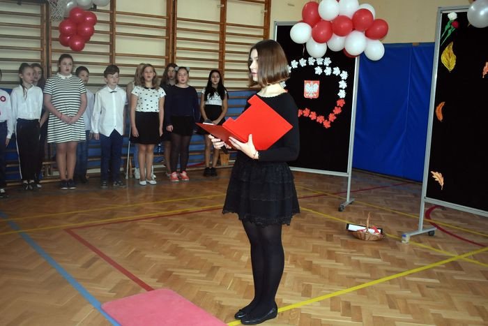 patriotycznie-i-uroczyscie-w-sp-8-78102