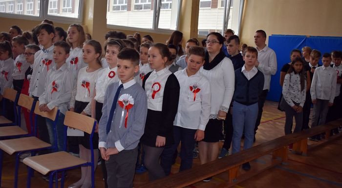 patriotycznie-i-uroczyscie-w-sp-8-78102