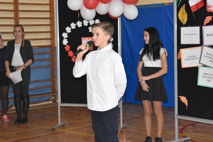 patriotycznie-i-uroczyscie-w-sp-8-78102
