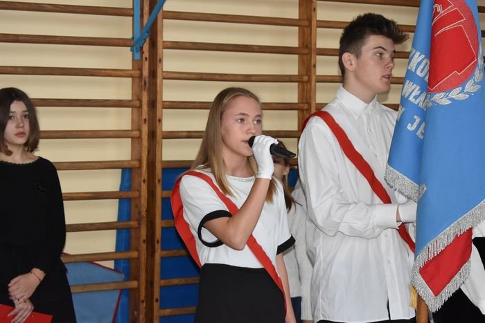 patriotycznie-i-uroczyscie-w-sp-8-78102