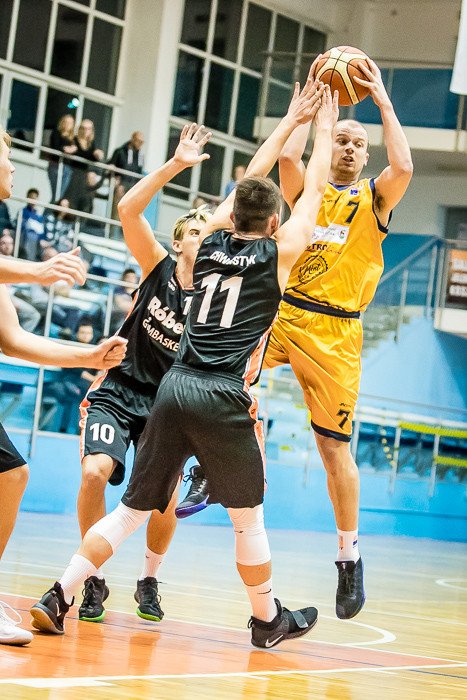 gimbasket-pokonany-78125