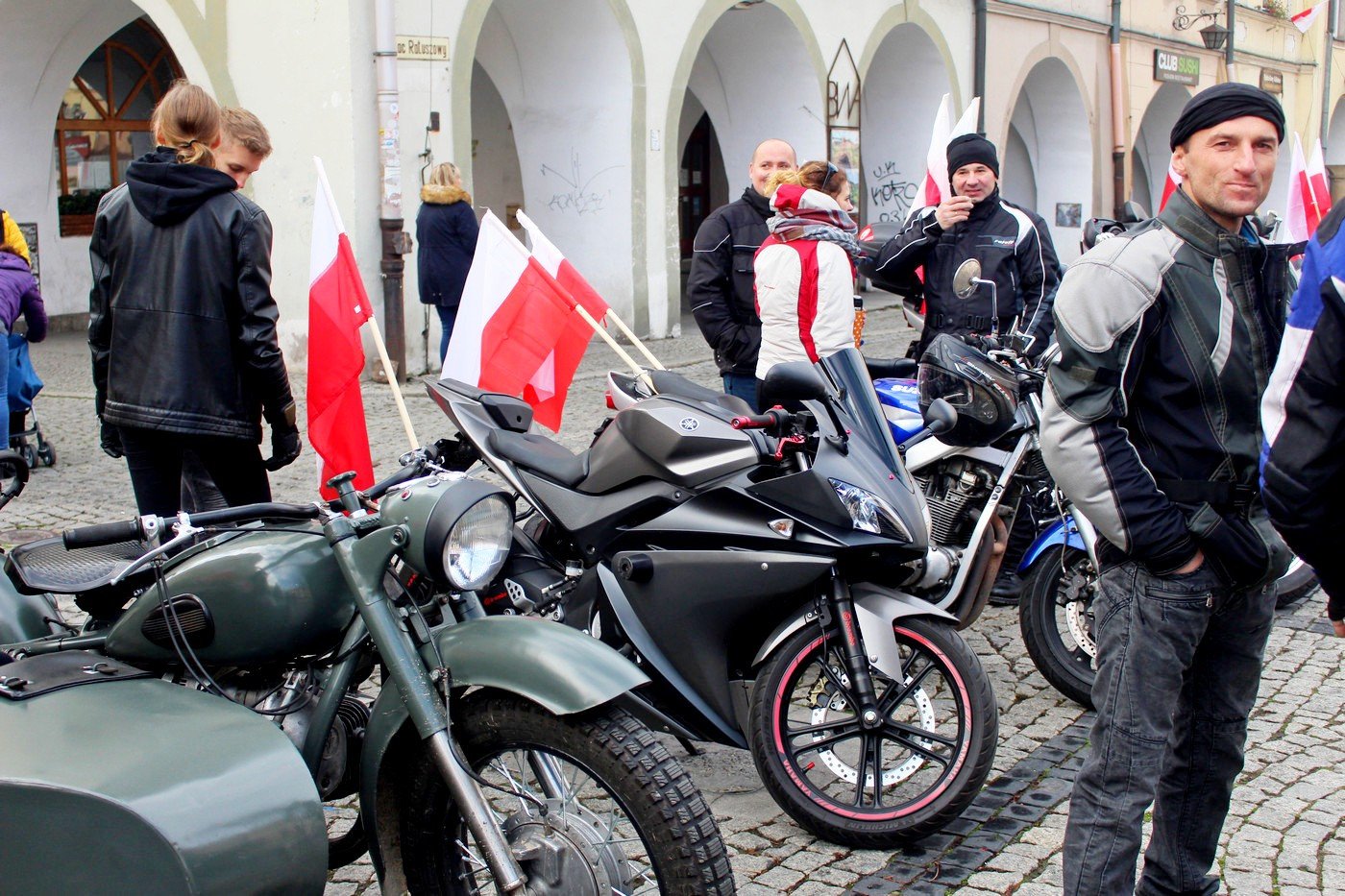 motocyklisci-dla-niepodlegej-78130
