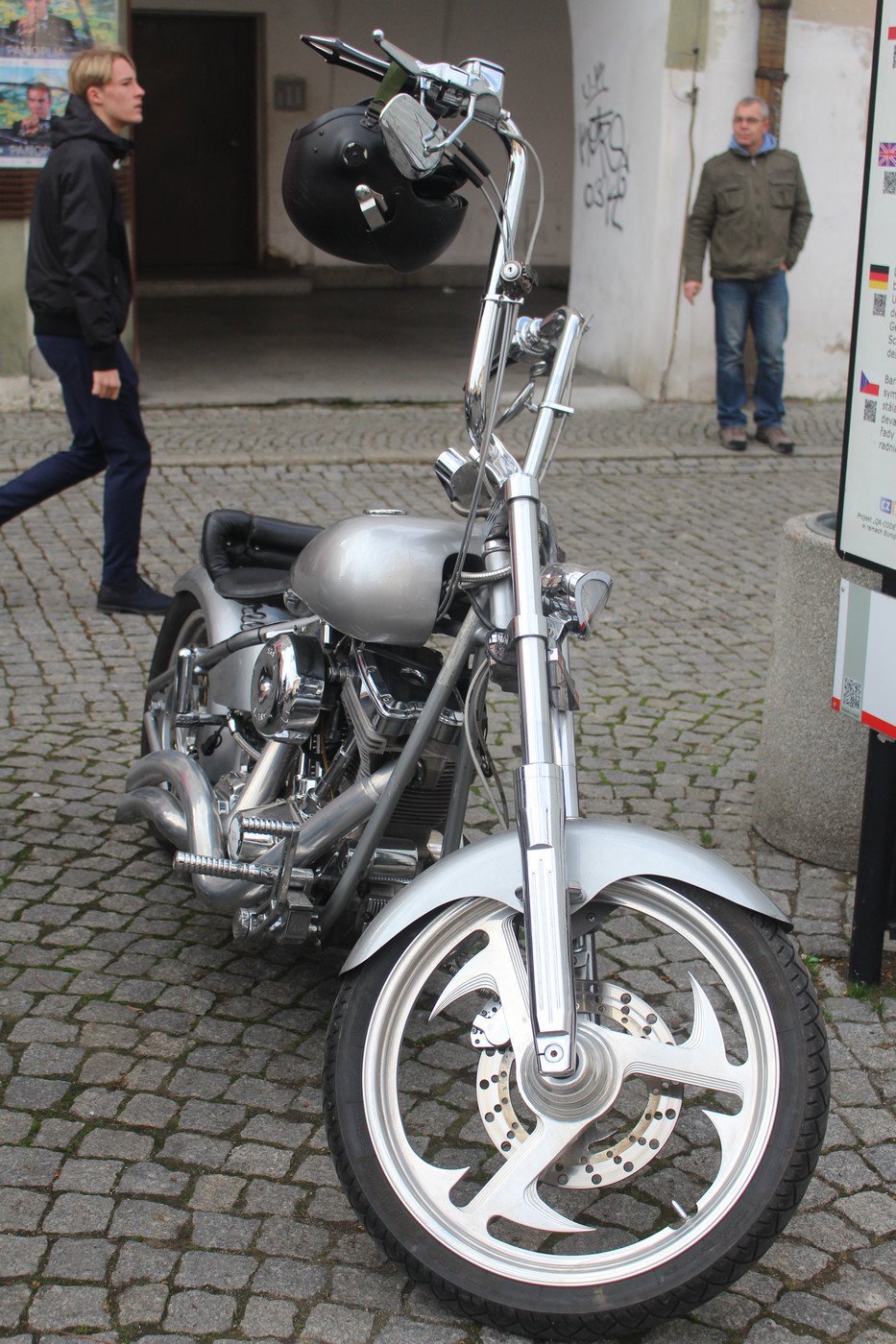 motocyklisci-dla-niepodlegej-78130