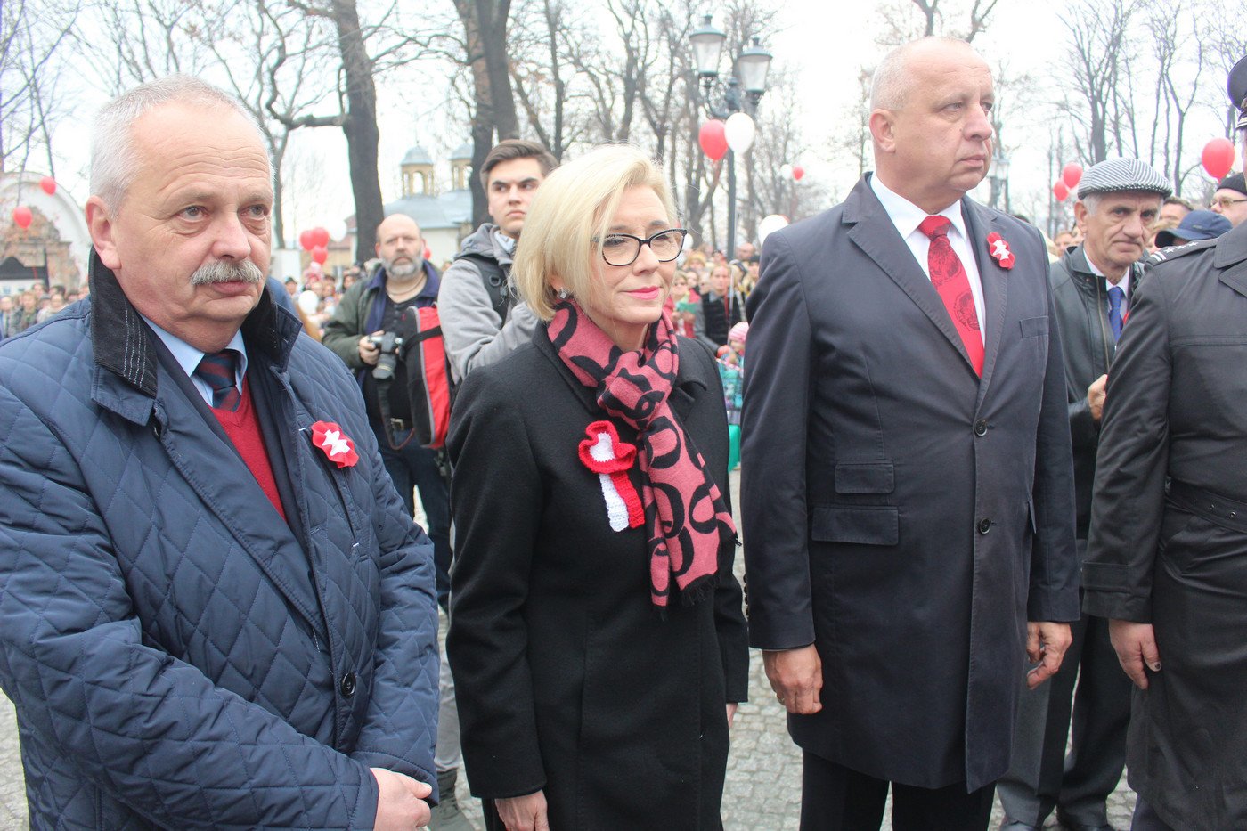 obchody-ponad-podziaami-78142