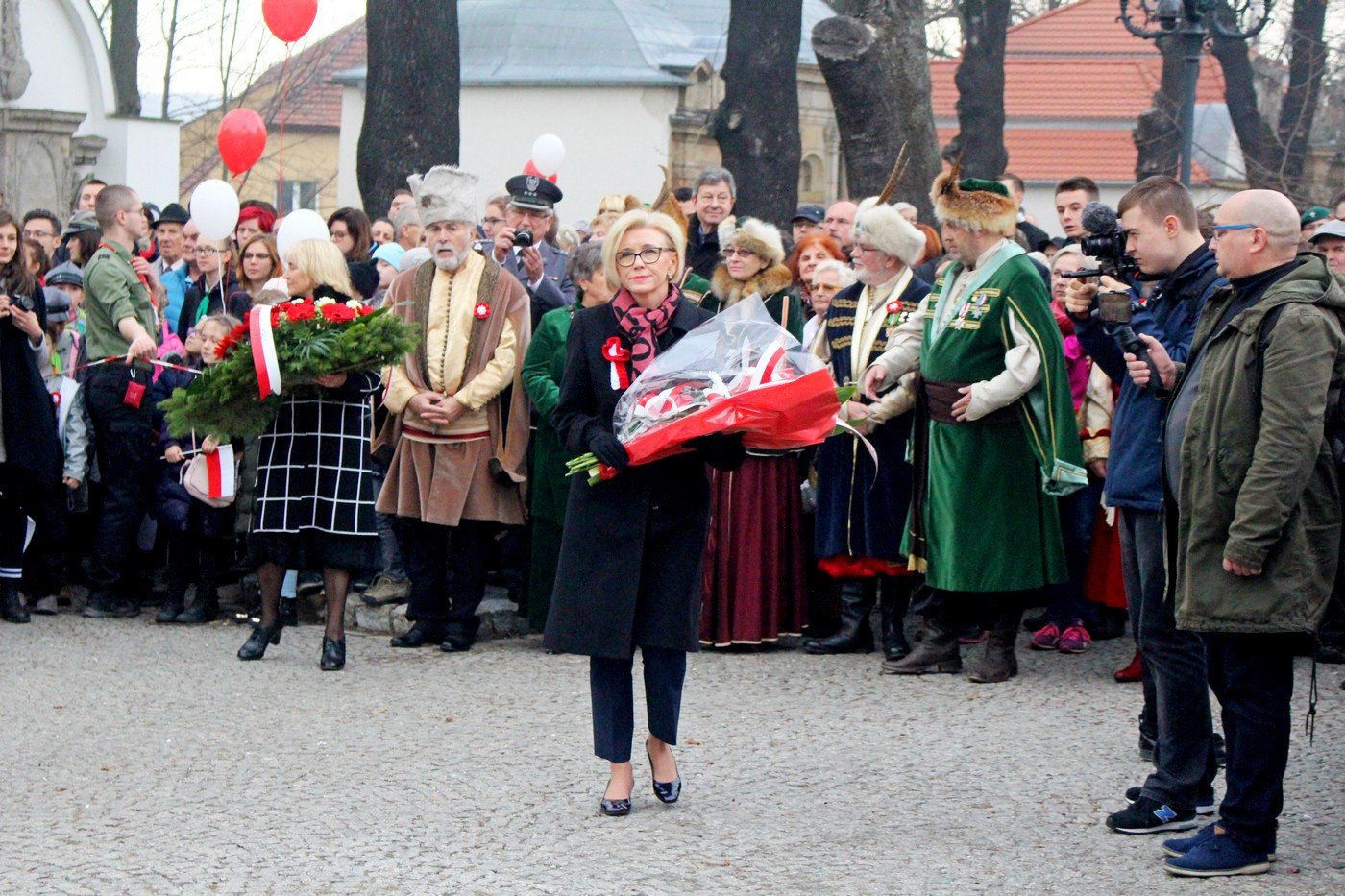 obchody-ponad-podziaami-78142
