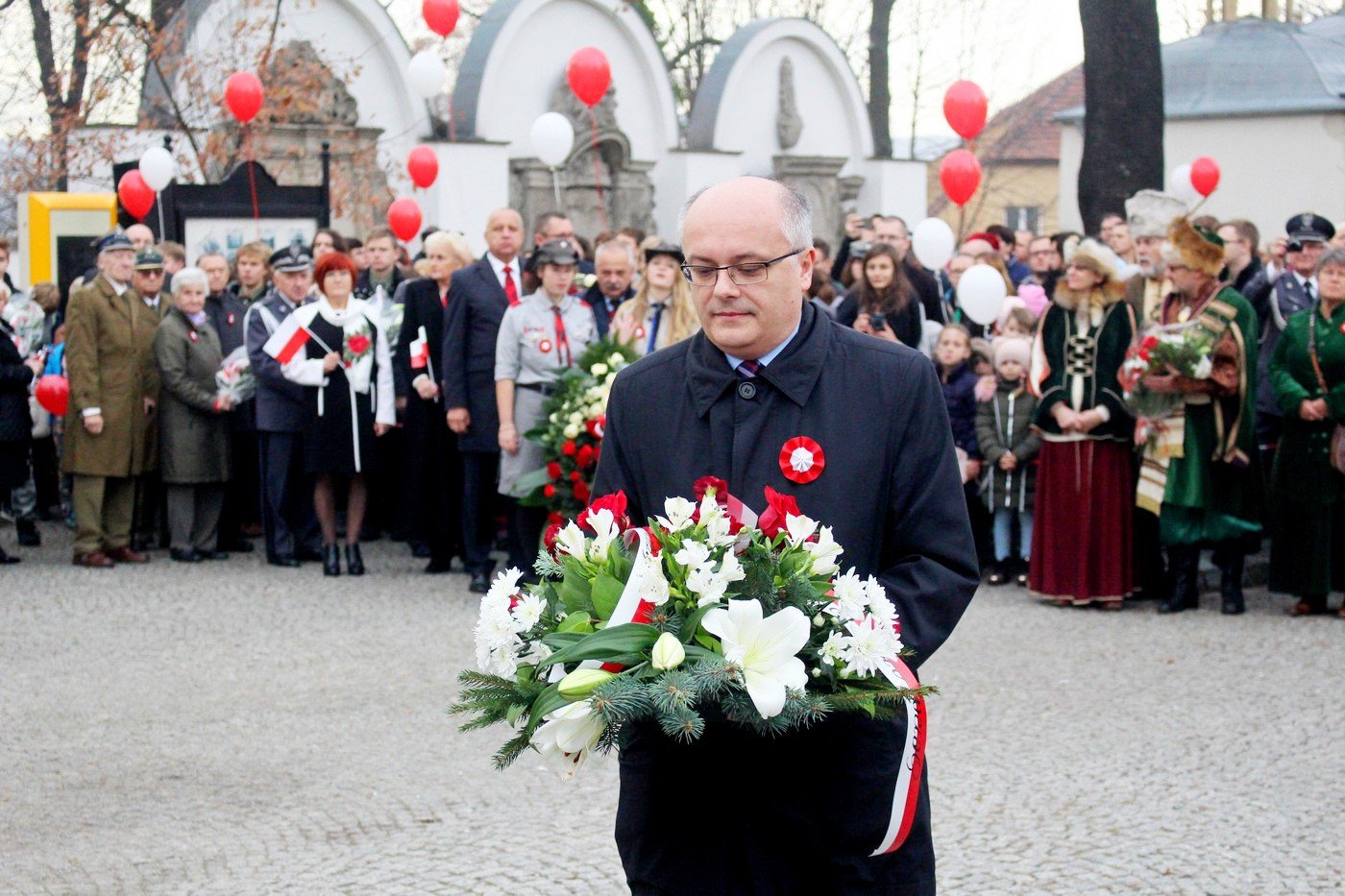 obchody-ponad-podziaami-78142